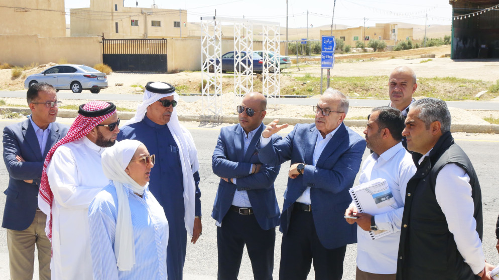 وزير الأشغال: طريق الزرقاء  المفرق شريان حيوي يعزز التنمية الاقتصادية والاجتماعية