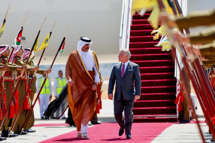الملك عبد الله الثاني وأمير قطر يؤكدان عمق العلاقات الثنائية