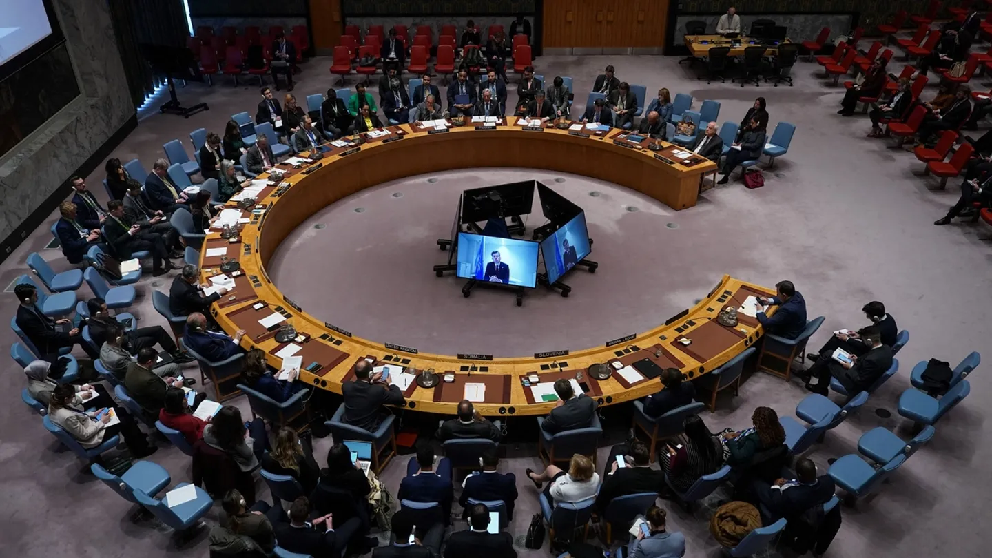 واشنطن تطرح مشروع قرار بمجلس الأمن لنشر قوة دولية في غزة.. ما تفاصيله؟