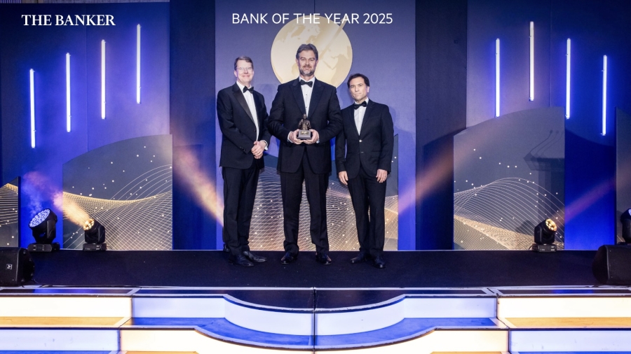 البنك الأردني الكويتي يحصد لقب بنك العام في الأردن لعام ٢٠٢٥ من ذا بانكر العالمية