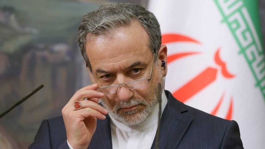 في مقال نشرته وول ستريت جورنال.. عراقجي يُحذر واشنطن من توسع الحرب إذا هوجمت إيران