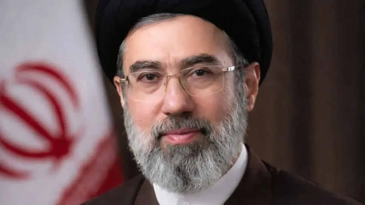 المرشد الأعلى الجديد يمتلك شقتين مطلتين على السفارة الإسرائيلية في لندن