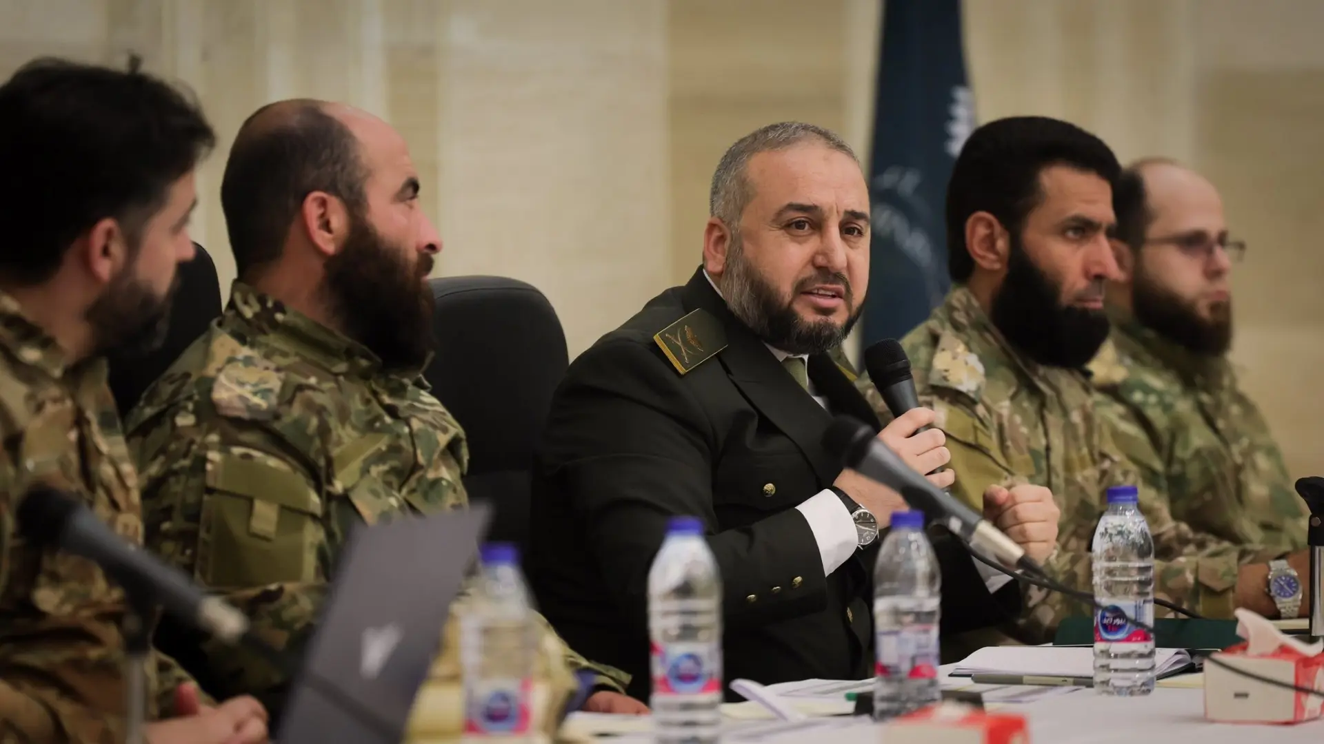 كيف نقرأ تقييم وزارة الدفاع السورية لـ الضباط؟