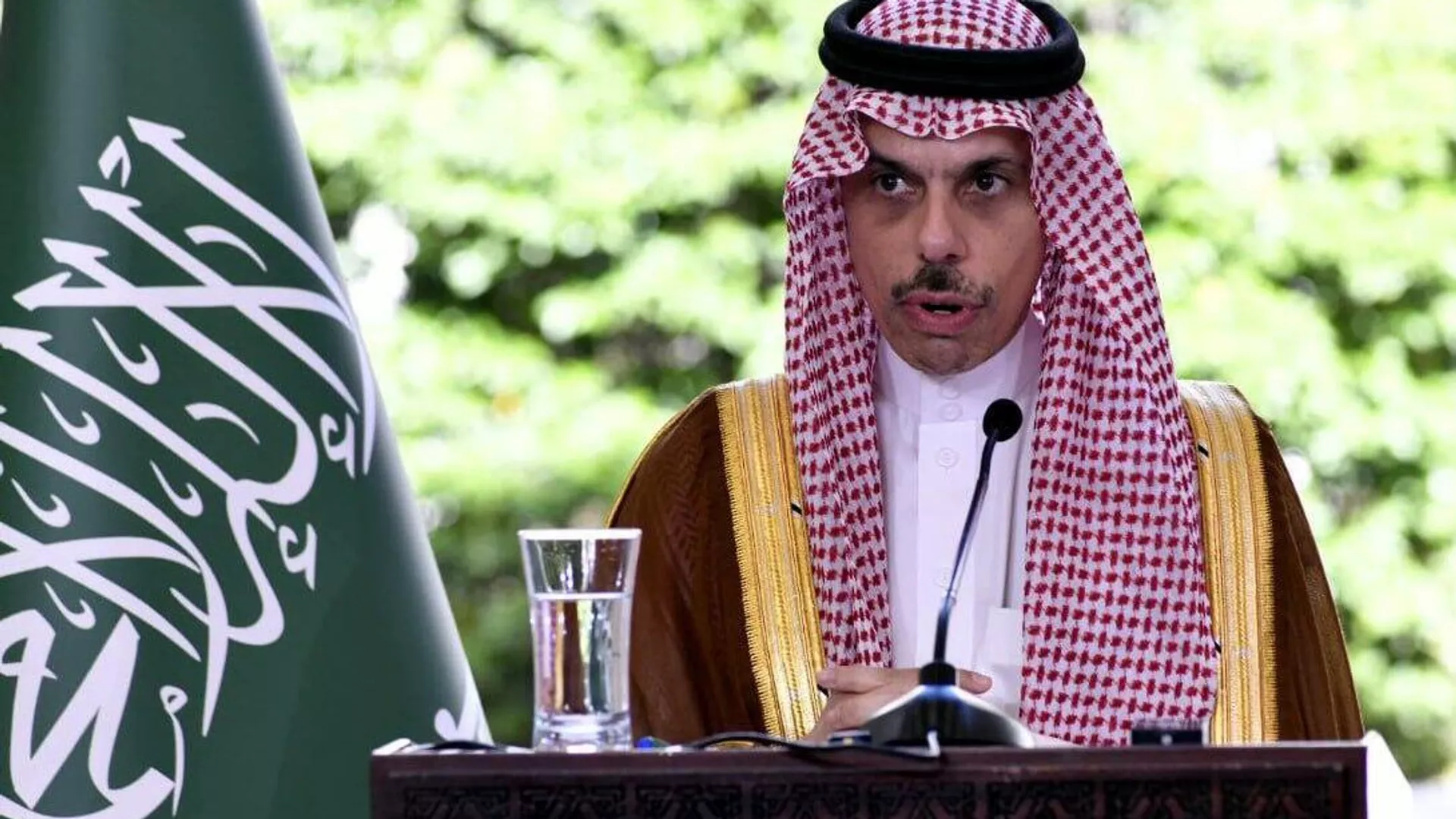 الخارجية السعودية: سلوك إيران أفقدها فرصة لتكون شريكاً استراتيجياً في المنطقة