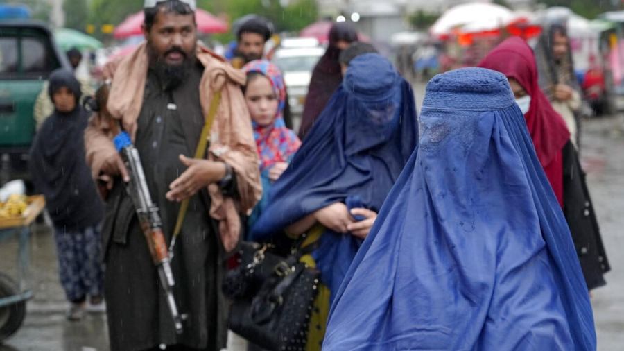 مجلس حقوق الإنسان يُناقش إنشاء آلية تحقيق مستقلة في أفغانستان.. فما القصة؟