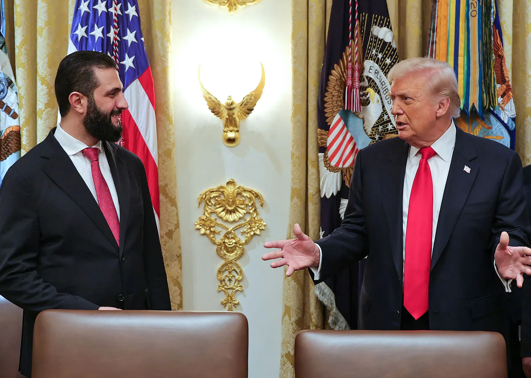 قسد تدعو للنفير العام والشرع وترامب يؤكدان الوحدة السورية