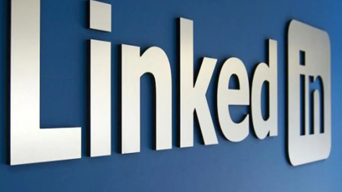 تقرير يكشف تجسس لينكدإن على مستخدميه.. ما القصة؟